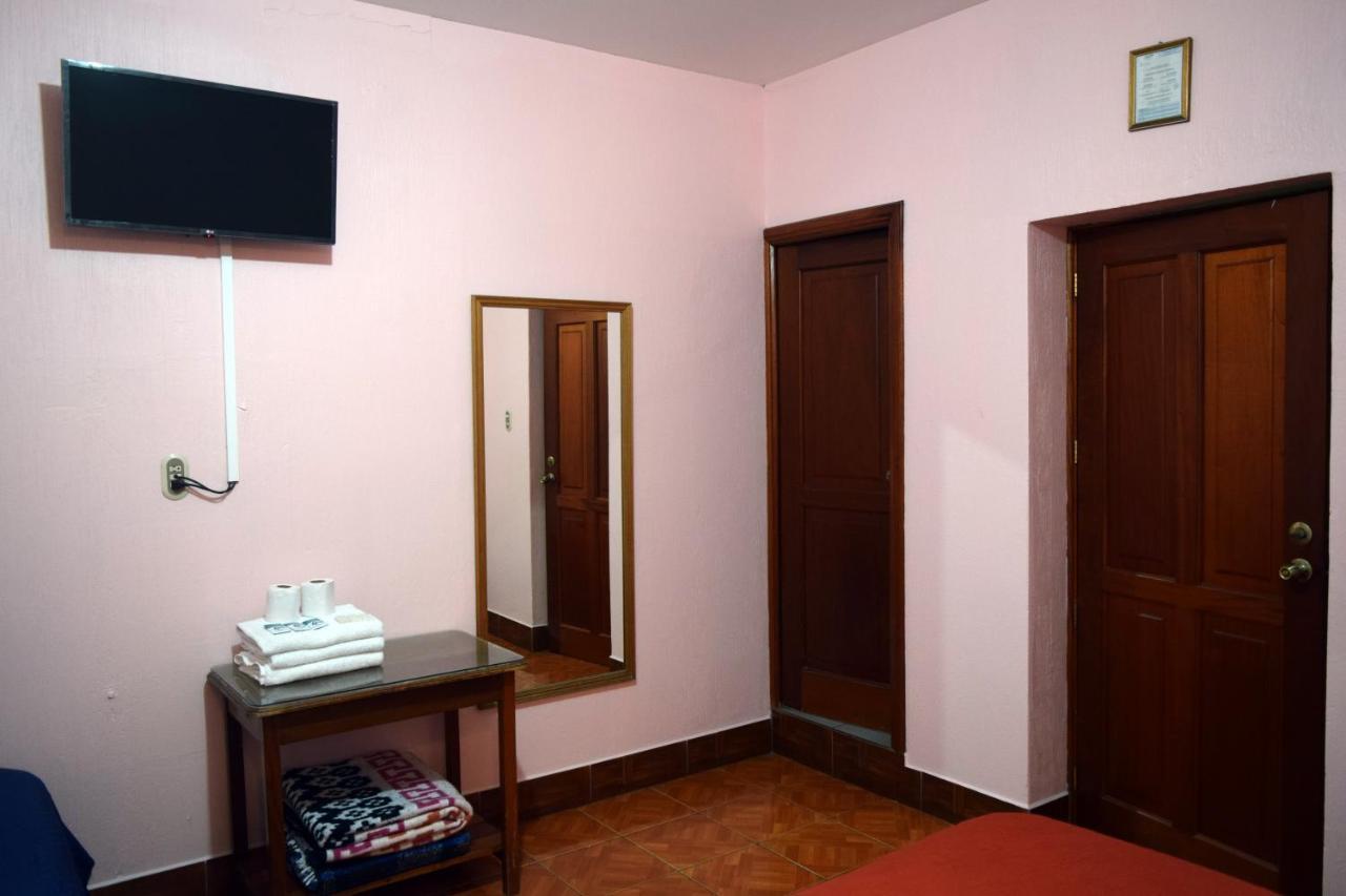 Hotel Posada Del Centro Guatemala City ภายนอก รูปภาพ